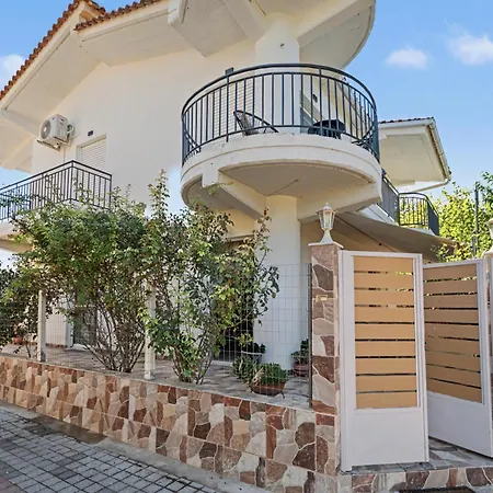 Blossom Beachfront House בית כפרי קורוטה